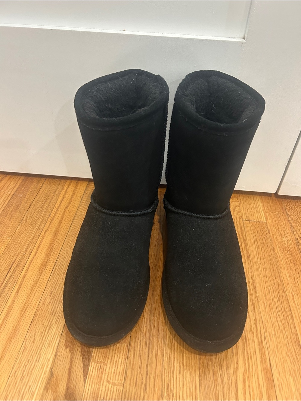 Bearpaw Black girls Shearling Lined Mid-Calf boots